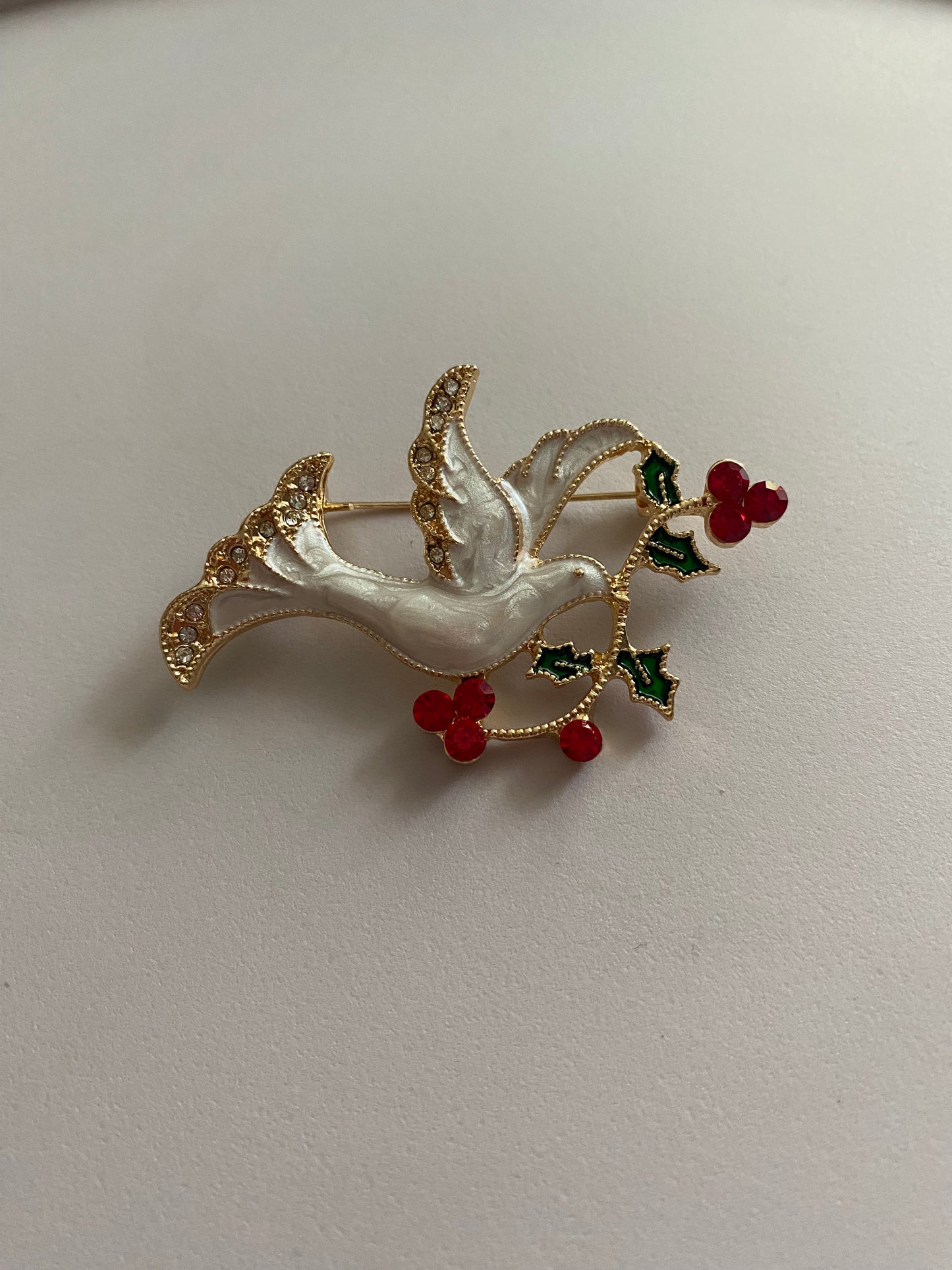 Güvercin Broş