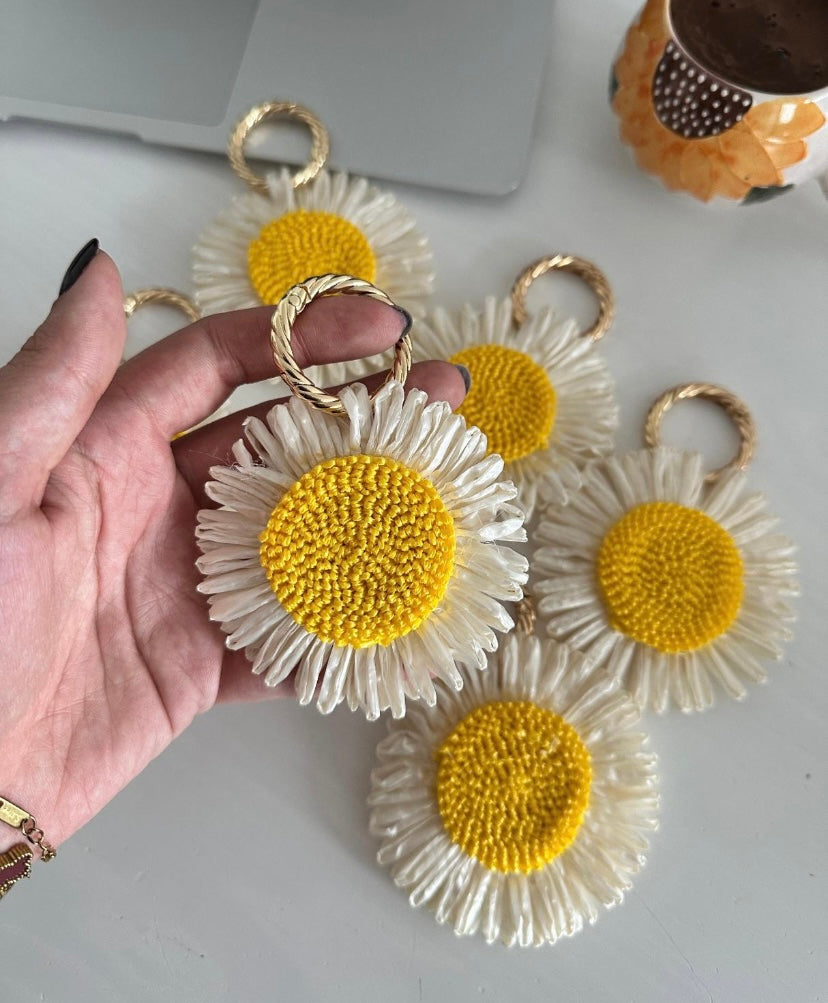 Papatya Ayçiçeği Çanta Aksesuarı – Yazlık Şık Charm Süs