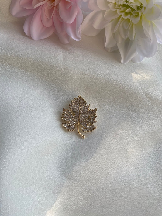 Komple Taşlı Yaprak Broş