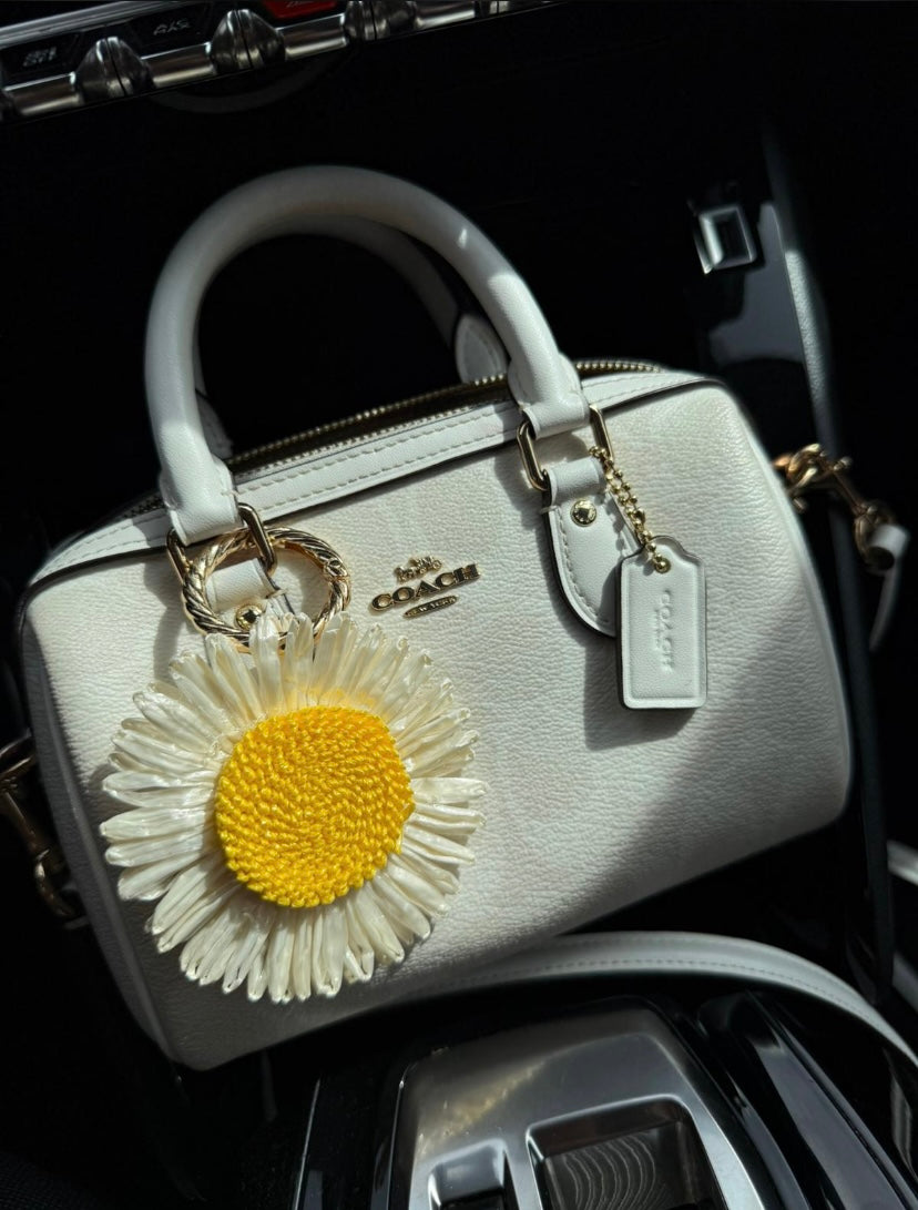 Papatya Ayçiçeği Çanta Aksesuarı – Yazlık Şık Charm Süs