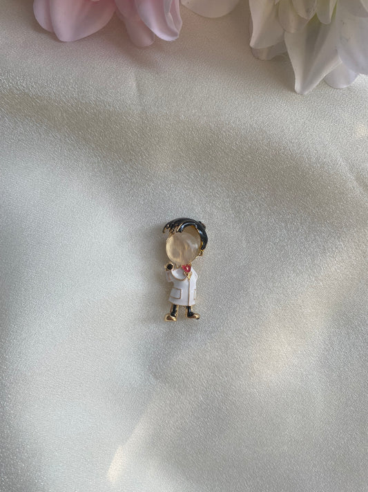 Erkek Doktor Sağlıkçı Broş