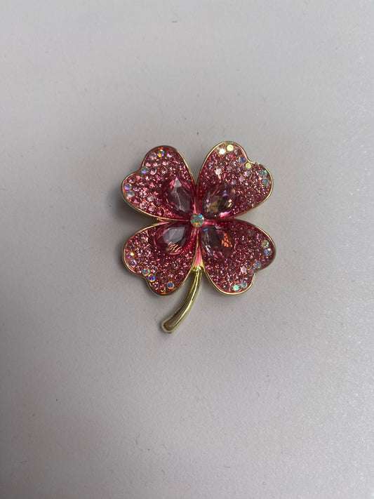 Pembe Taşlı Dört Yaprak Broş