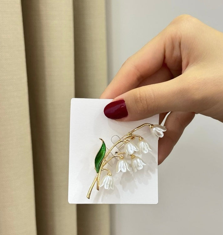 Müge Çiçeği Broş